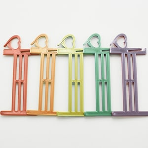 Set of 5 Medium Yarn Bobbins 4&quot; size