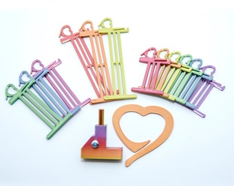 Yarn Bobbin Kit includes: bobbins, storage ring, winder drill attachment