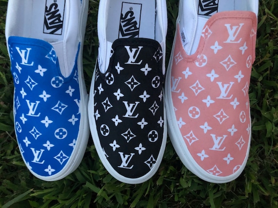 vans with multiple colors