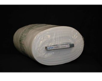 Pellon #987f Fusible Fleece. 100% Low Loft Acid-Free Polyester. Soft stabilizer, plush lining for quilts, blankets and home decor.