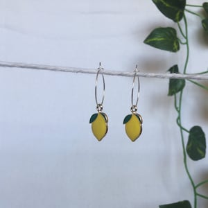 Lemon charm hoop earrings