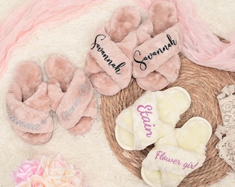 Flower Girl Slipper, Custom Children&#39;s Slippers, Personalised Slippers-Birthday Party Gift, Bride Wedding Slippers, Fluffy Kids Slippers