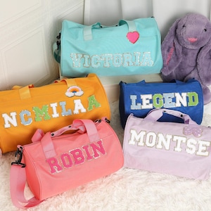 Sac de sport de danse personnalisé avec lettres en chenille à coudre pour fille, sac de sport pour enfants avec patch nom, sac de week-end de nuit, cadeaux de Noël