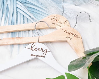 Personalized Bridesmaid Hangers, Wedding Gown Hanger, Wooden Engraved Hanger, Name hanger, Wedding Name Hangers