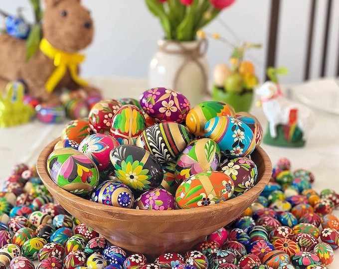 Traditional European Polish Handpainted Wooden Eggs With Drawstring