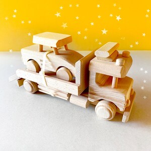Wooden Towing Truck | 100% Natural Beechwood | Eco-Friendly Montessori Toy | Made in Europe
