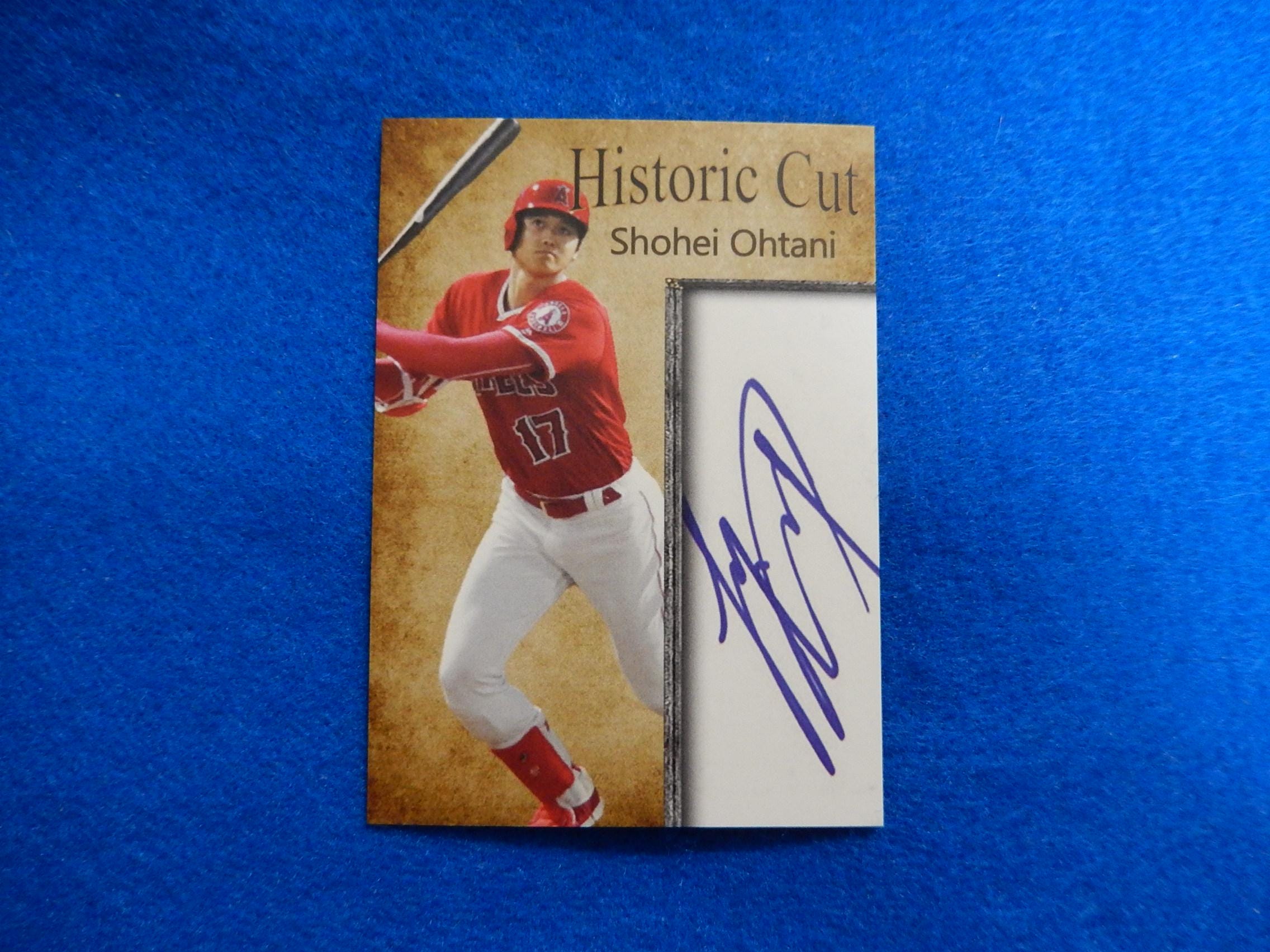 SHOHEI OHTANI Historic Cut Rookie Card, Facsimile Signature, Near