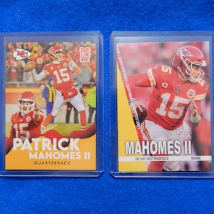 PATRICK MAHOMES 2017 Rookie Football Cards Lot of 2, Kansas City Chiefs
