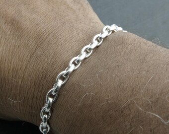 Handcrafted Sterling Silver Oval Link Bracelet - Artisan