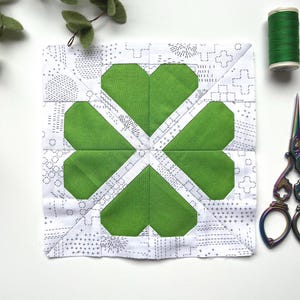 Lucky Flower Quilt Block PDF – Foundation Paper Piecing Pattern | 5 Sizes | Clover Quilt Block | Instant Download