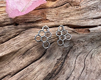 HoneyComb dainty earrings