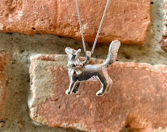 Pendentif chat : cadeau pour amoureux des animaux