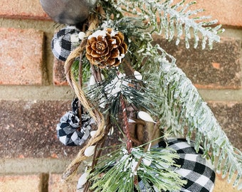 Black & White Country Gingham Bells Garland