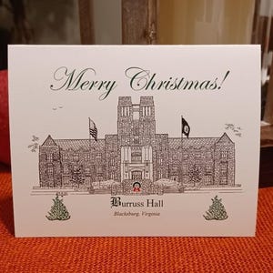 Virginia Tech Campus Blacksburg VA - Cartões de Natal e envelopes do Burruss Hall pelo artista Robert Duff Sr - Letras verdes