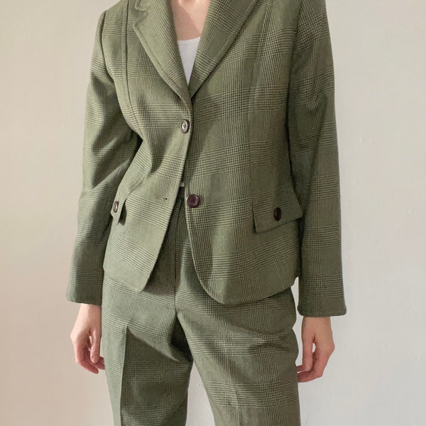 Vintage wool Pendleton pant suit | green houndstooth cropped blazer and tailored trousers set checkered plaid 90s 00s | size 8 M