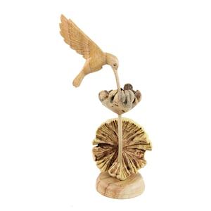 Wooden Hummingbird Figurine , Humming Bird Sculpture, Figurine, Home Deco, Table Deco, Unique, Gift For Her, Handmade Gift, Valentine Gift