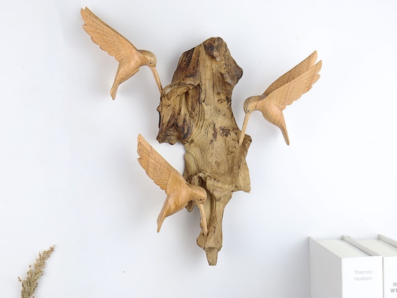 Hummingbird Wall Art, Driftwood Bird Wall Decor, Hand Carved Wooden Hummingbird Sculpture, Nature Wall Hanging, Rustic Woodland Decor