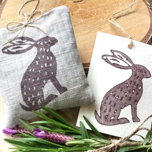 Hare lavender sachet / filled with Somerset lavender flowers/ linen/hand printed/ hand made/ brown hare design/ gift/ gift wrapped.