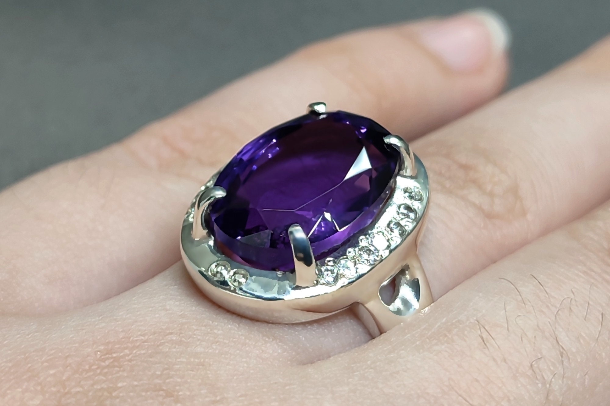 Dark Deep Purple Amethyst Women Solitaire Ring: Sterling Silver 925 ...