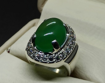 Natural Yemeni Green Agate Women Ring: Handmade Sterling Silver 925 Jewelry