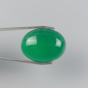 16.45 Carat Natural Unheated Untreated Yemeni Sabz Aqeeq Deep Green Agate August Birthstone Agate for Ring
