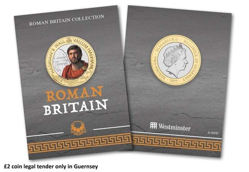 Op de afbeelding: Twee herdenkingsmunten uit de Roman Britain Collection. E&eacute;n munt toont een portret van een man in een rode toga, de tekst "Hadrian's Wall" en "Vallum Hadrian". De andere munt toont koningin Elizabeth II. De achtergrond is donkergrijs.