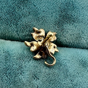 Viktorianskt örhänge i 10 karat gult guld med blomma och pärlor, enkel stiftkonvertering bild 5
