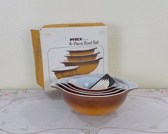 Pyrex Old Orchard Mixing Bowl Set: Cinderella Bowls #441-444, Original Box