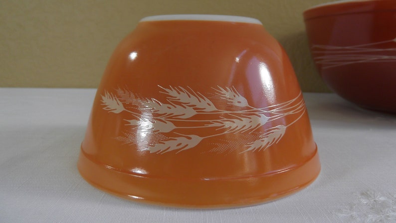 Pyrex Autumn Harvest Mixing Bowl Set 4 Bowl Set image 8