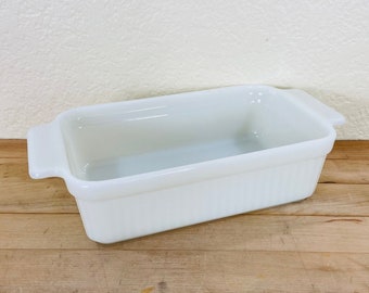 White Glass Loaf Pan by Anchor Hocking Fire King, 1 Qt Dish with Ribbing and Tab Handles; Soufflé French White Style Rib