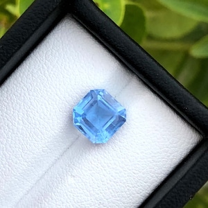 Blue aquamarine ,aquamarine minerals, aquamarine stone, aquamarine gemstones, jewelry, wedding gift ,engagement ring  2.60 CT