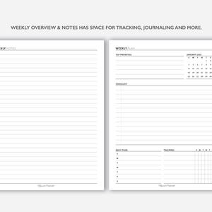 Puede incluir: Una p&aacute;gina doble de un planificador con el texto "WEEKLY OVERVIEW & NOTES HAS SPACE FOR TRACKING, JOURNALING AND MORE." La p&aacute;gina izquierda est&aacute; rayada para notas. La p&aacute;gina derecha incluye un calendario, una lista de verificaci&oacute;n, un plan diario y una secci&oacute;n de seguimiento.