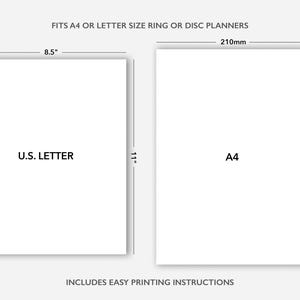 Puede incluir: Dos hojas de papel blancas, una con la etiqueta "U.S. LETTER" que mide 8,5" x 11", y la otra con la etiqueta "A4" que mide 210mm x 297mm. El texto en la parte superior dice "FITS A4 OR LETTER SIZE RING OR DISC PLANNERS". El texto inferior dice "INCLUDES EASY PRINTING INSTRUCTIONS".