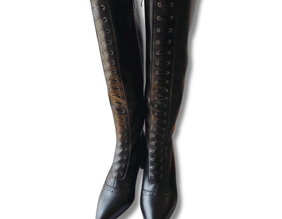 Leather witch boots top