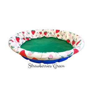 Fleece Whelping Pool Liner: Strawberry Dog Bed, Breeder Nesting Supply