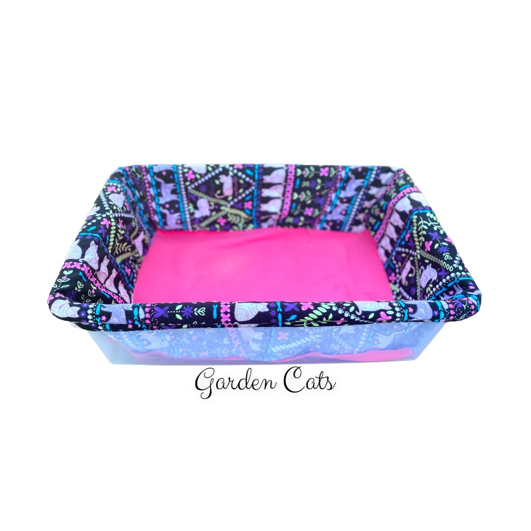 Handmade Birthing Whelping Box Liner for Nesting Cats or Tiny Breed