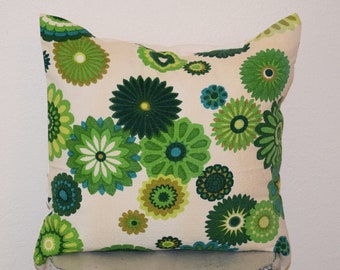 Groovy Flower Power Bark Cloth Daisy Pillow in Light Green, Bright Green and Dark Green 20" Pillow Cover / Mod Pop Art Style Pillow