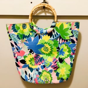 Bolso Talbots con asa de bambú y flores, bolso de verano, bolso floral, monedero con asa de bambú, bolso de playa, bolso floral brillante, bolso Talbots