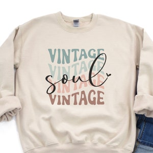 Retro Vintage Soul Shirt, Old Soul Hippie Shirt, Boho Flea Market Sweatshirt, Hippy Antiquing Apparel, Farmhouse Junkin Long Sleeve Shirt