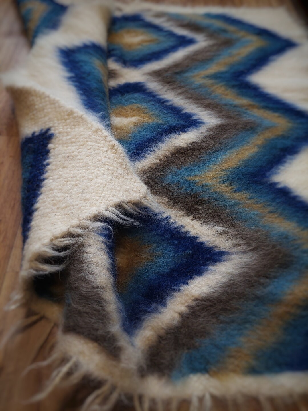 Carpathian, Hutsul Blanket, Ukraine Blanket Wool, Weighted Blanket