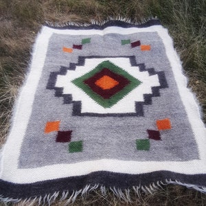 Handcrafted Wool Blankets, Throw, Rugs and Sofa Throws – Natural Elegance, Traditional Ukraine Hutsul Blanket, Woven Wool Art Ukraine