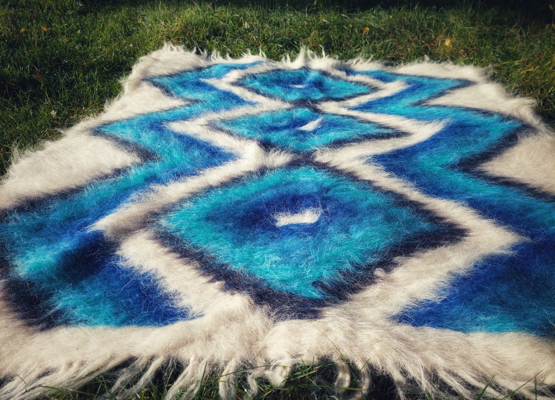 Lizhnyk, Throw Blanket, Ukraine Blanket, Hutsul Wool Blanket, Bedspread