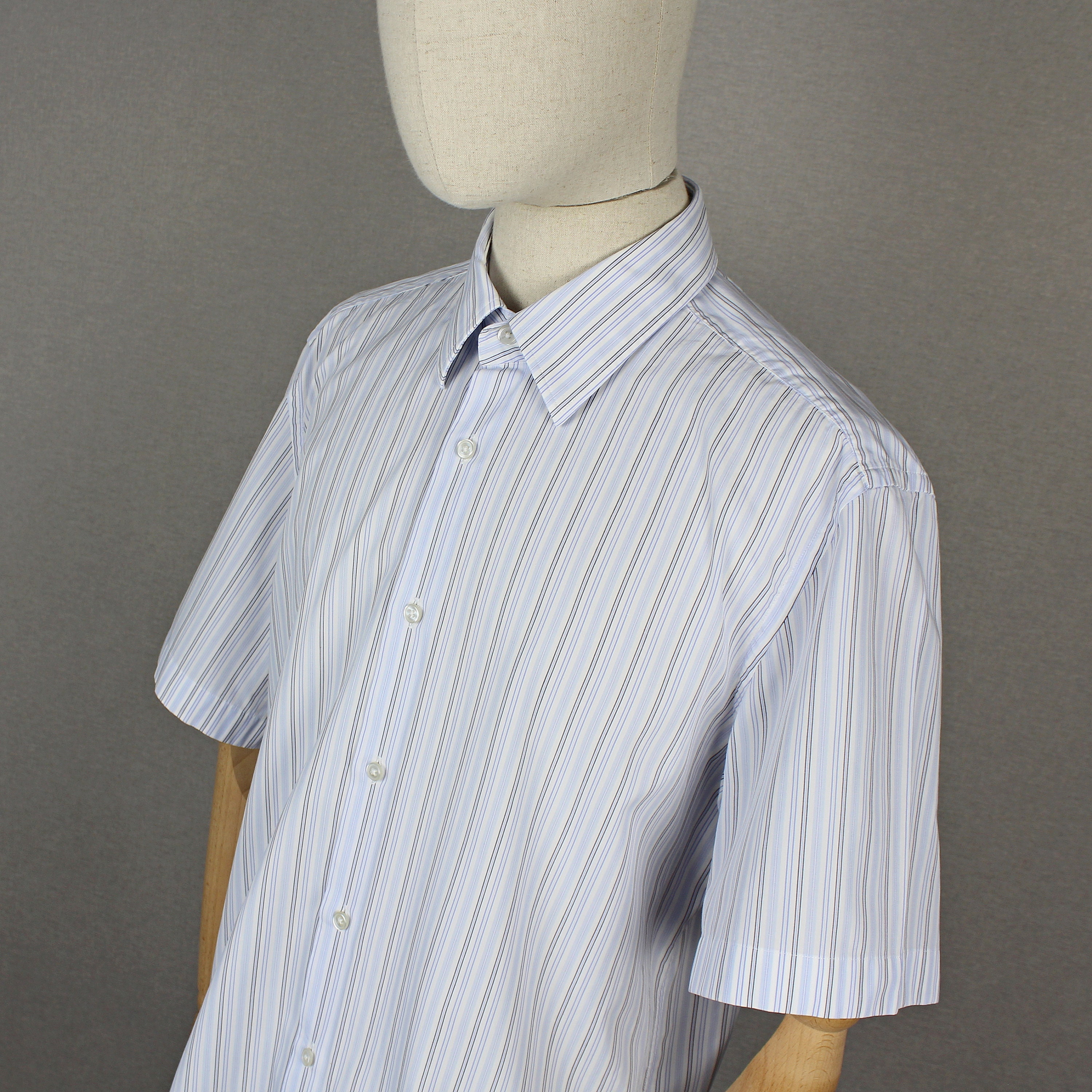 hugo boss short sleeve shirt large
