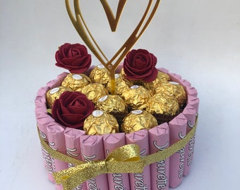 Chocolate cake, pink gold, birthday, best friend...Yogurette + Rocher