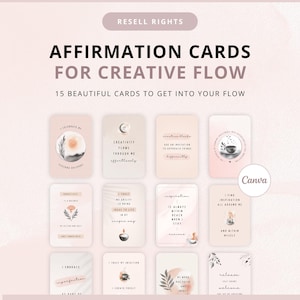 Op de afbeelding: Een set van 15 affirmatiekaarten voor creatieve flow met zachtroze en beige achtergronden. De kaarten bevatten diverse inspirerende citaten, botanische illustraties en kleine iconen zoals kopjes en kaarsen. De tekst bevat zinnen zoals Creativity flows through me effortlessly en I find inspiration all around me.