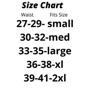 K&ouml;nnte beinhalten: Gr&ouml;&szlig;entabelle f&uuml;r Kleidung mit Taillenumfang in Zoll und entsprechenden Gr&ouml;&szlig;en: small, medium, large, XL und 2XL.
