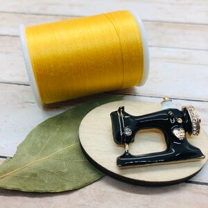 Classic Antique Sewing Machine with Gold Embellishments and Rhinestones/Sewing Machine Enamel Pin