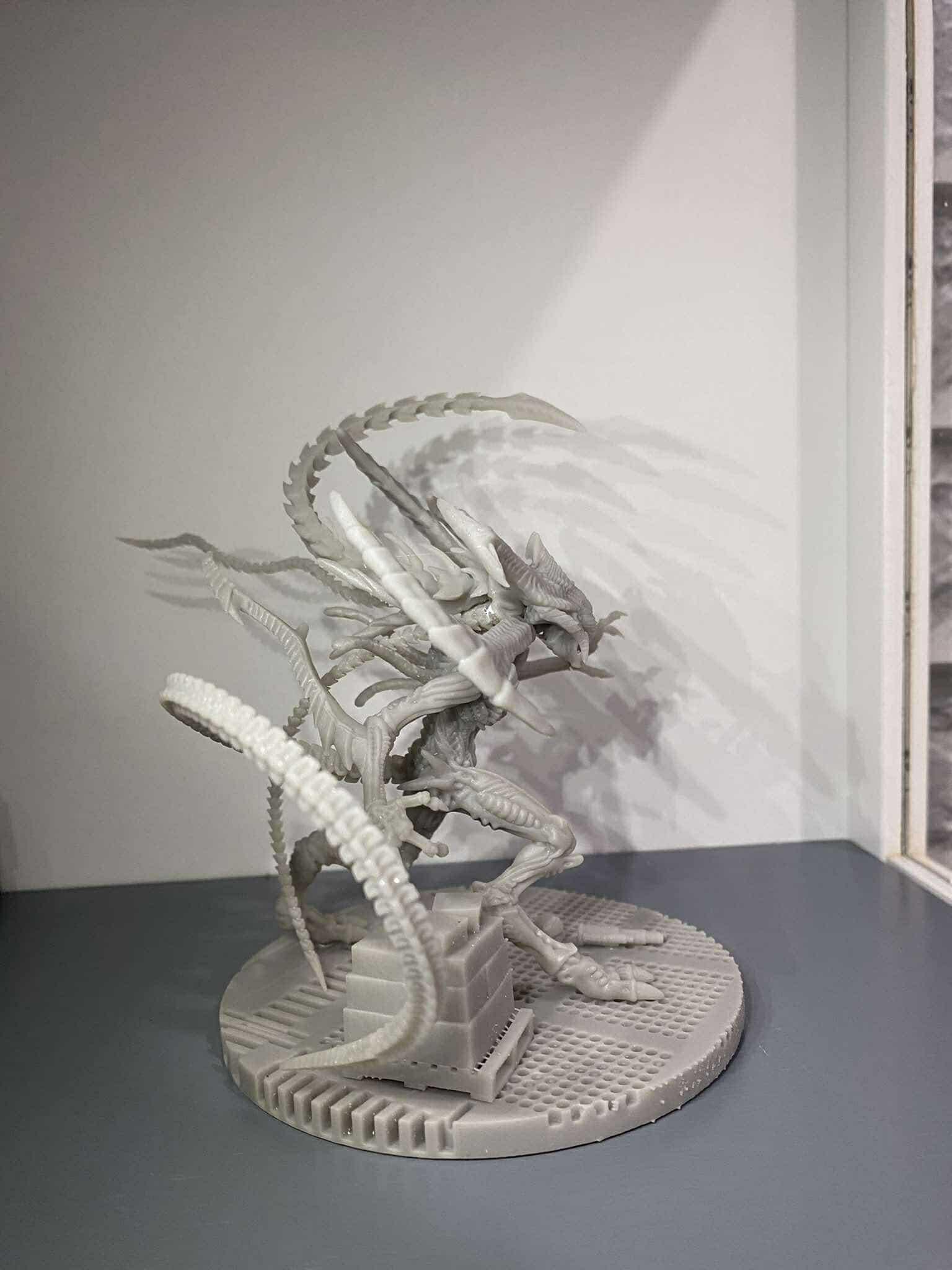 Xenomorph Diablo Resin Miniature: Papsikels Exclusive Alien Queen