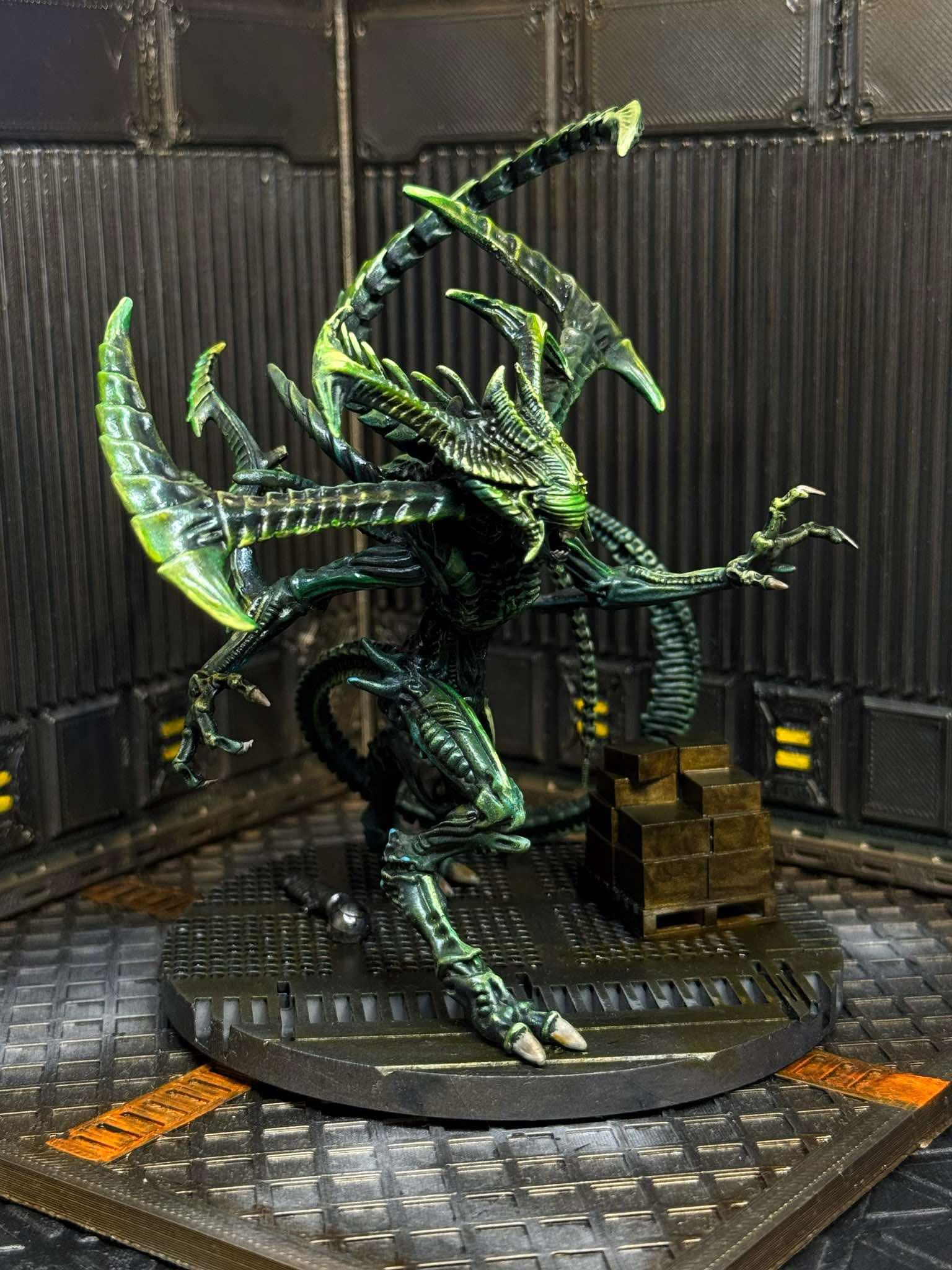 Xenomorph Diablo Resin Miniature: Papsikels Exclusive Alien Queen