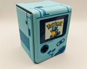 TCG Deck Box Pokmon Squirtle Water Starter Retro Gameboy Color Fits 100 Cards - Etsy TCG Deck Box Pokmon Squirtle Water Starter Retro Gameboy Color Fits 100 Cards - Etsy